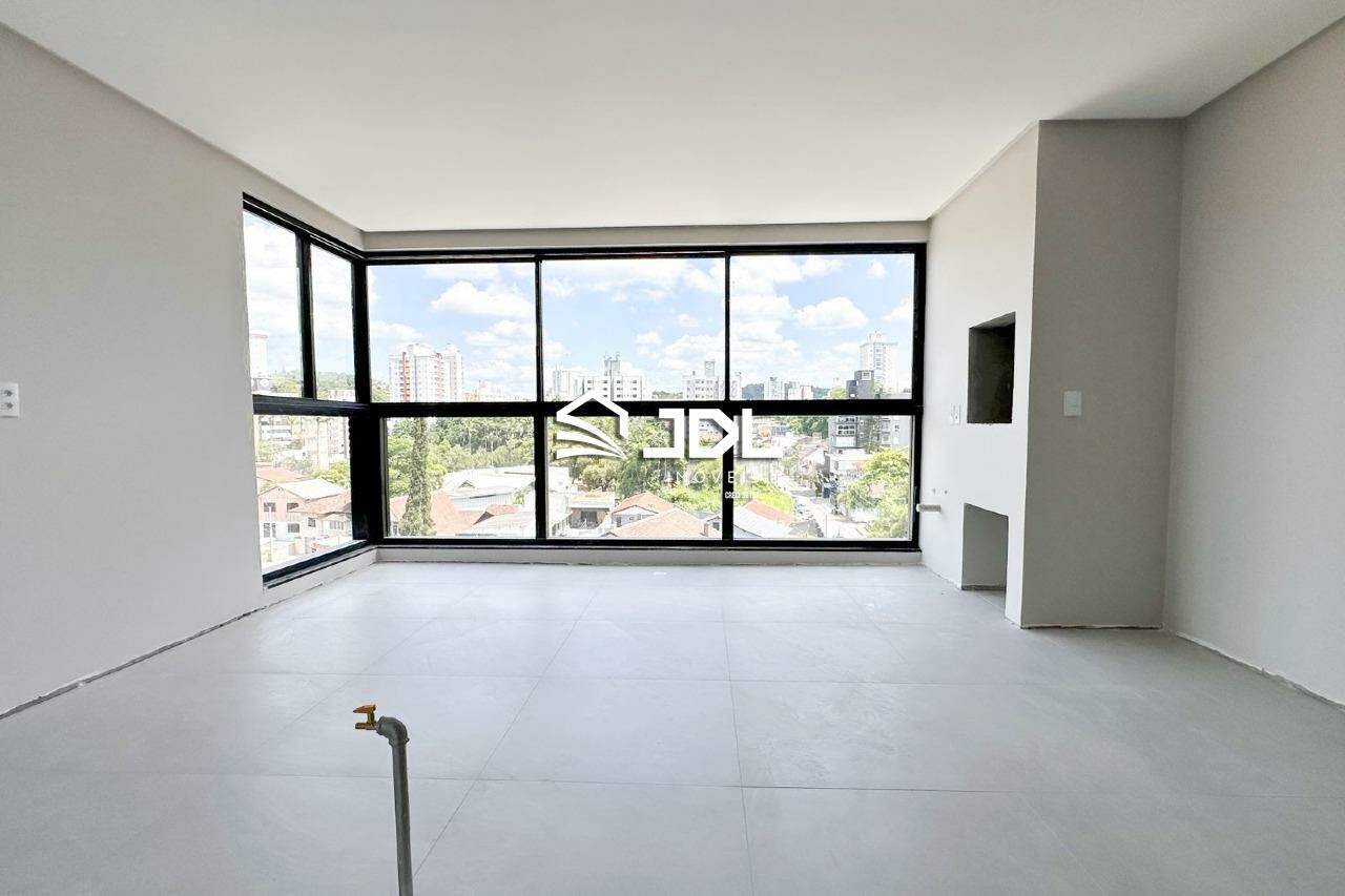 Apartamento à venda no bairro Vila Nova: 