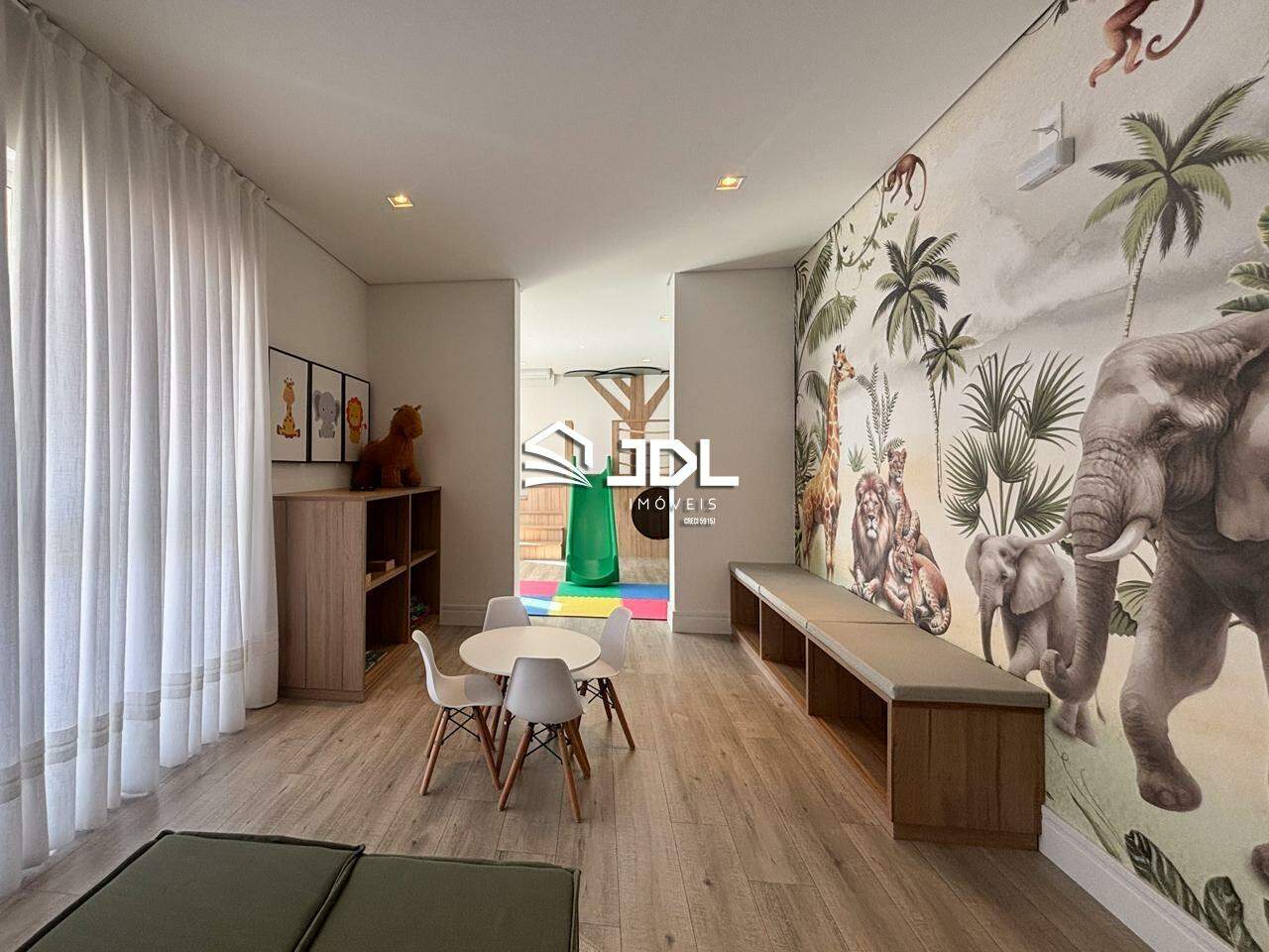 Apartamento à venda no bairro Vila Nova: 