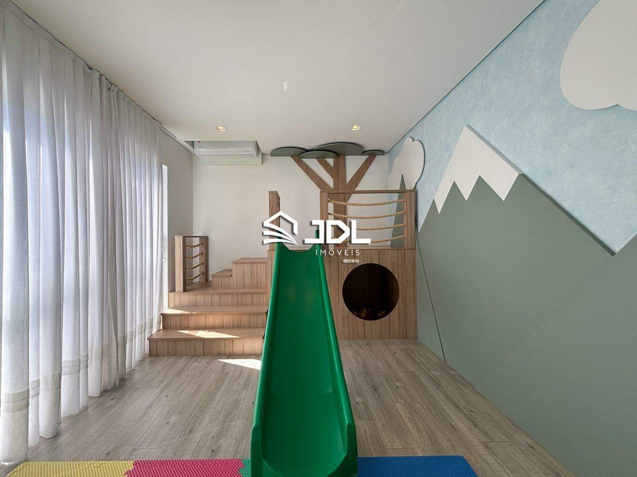 Apartamento à venda no bairro Vila Nova: 