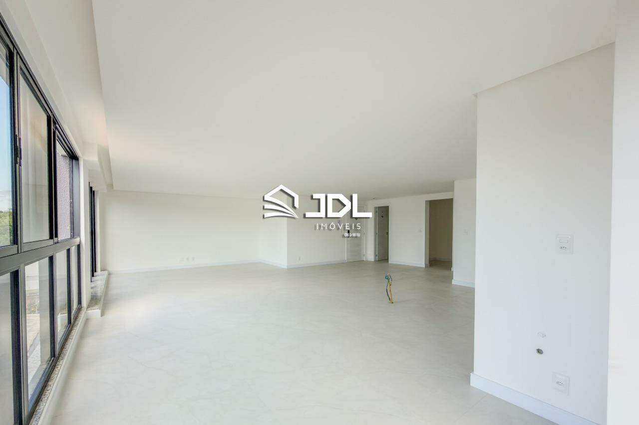 Apartamento à venda no bairro Vila Nova: 