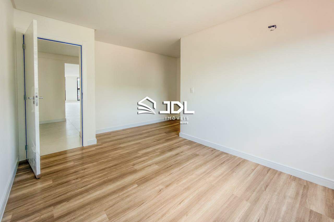 Apartamento à venda no bairro Vila Nova: 