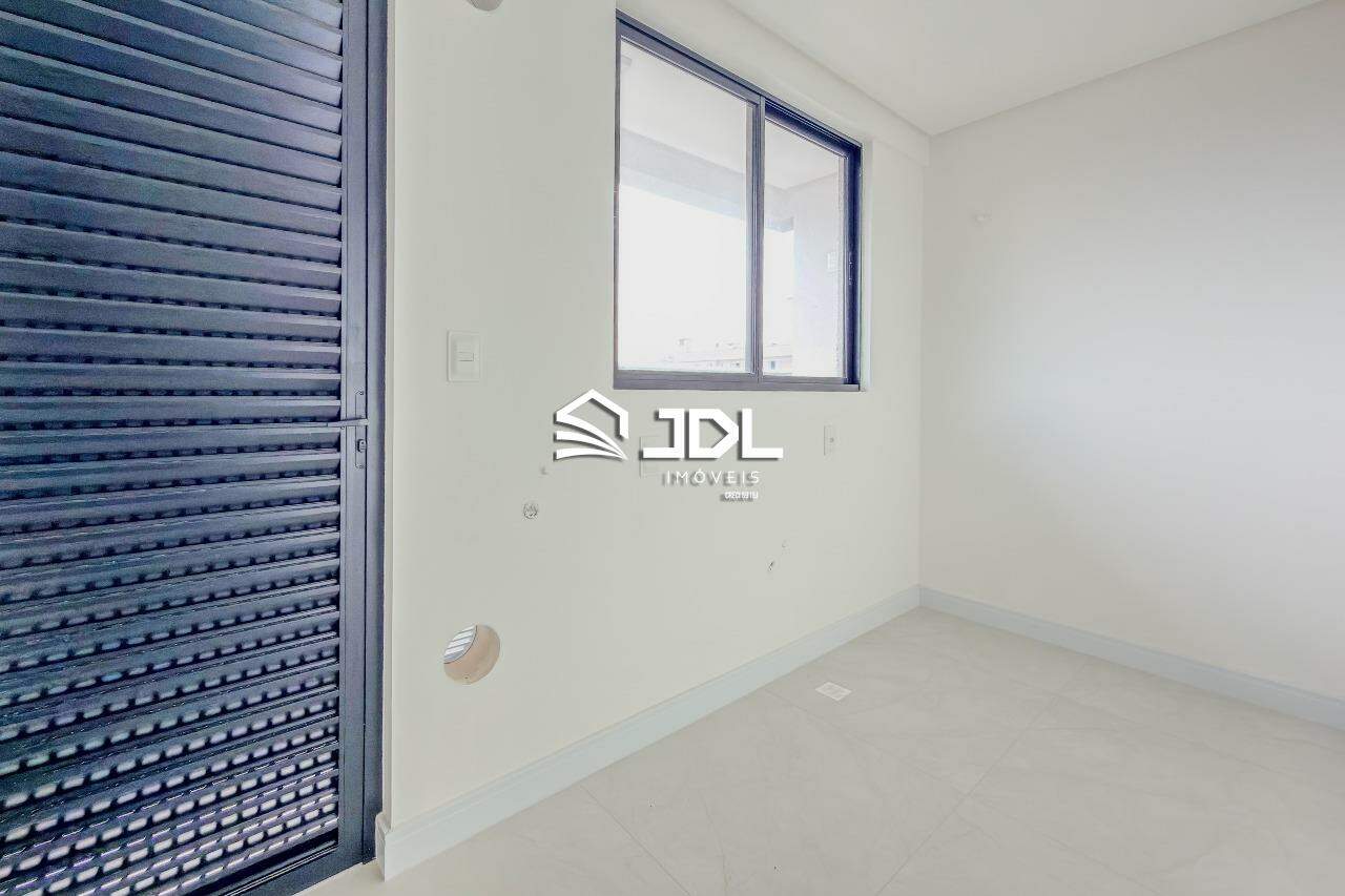 Apartamento à venda no bairro Vila Nova: 