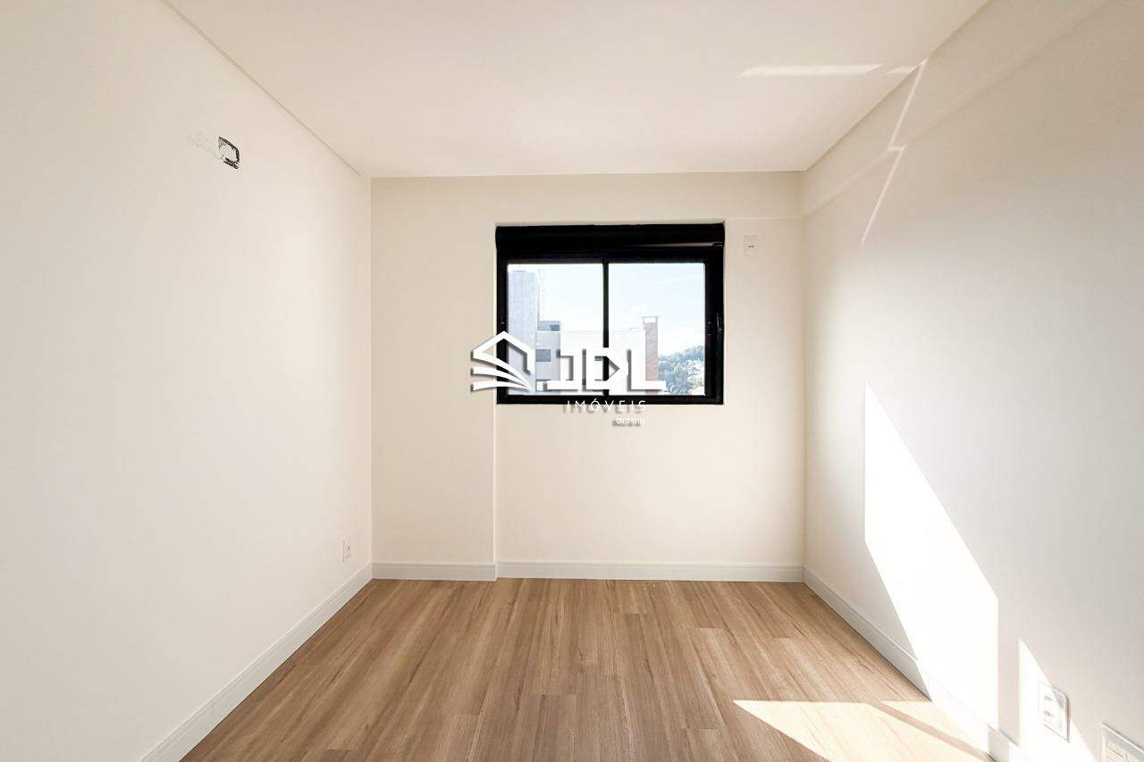 Apartamento à venda no bairro Vila Nova: 