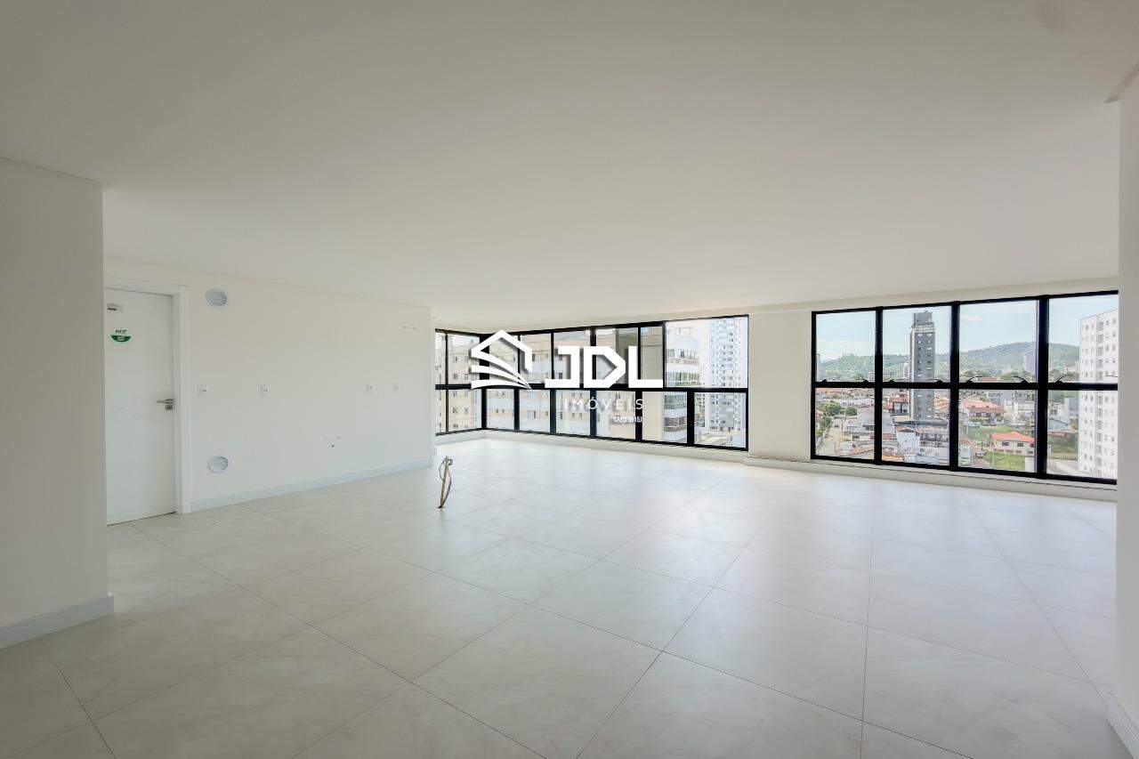 Apartamento à venda no bairro Vila Nova: 