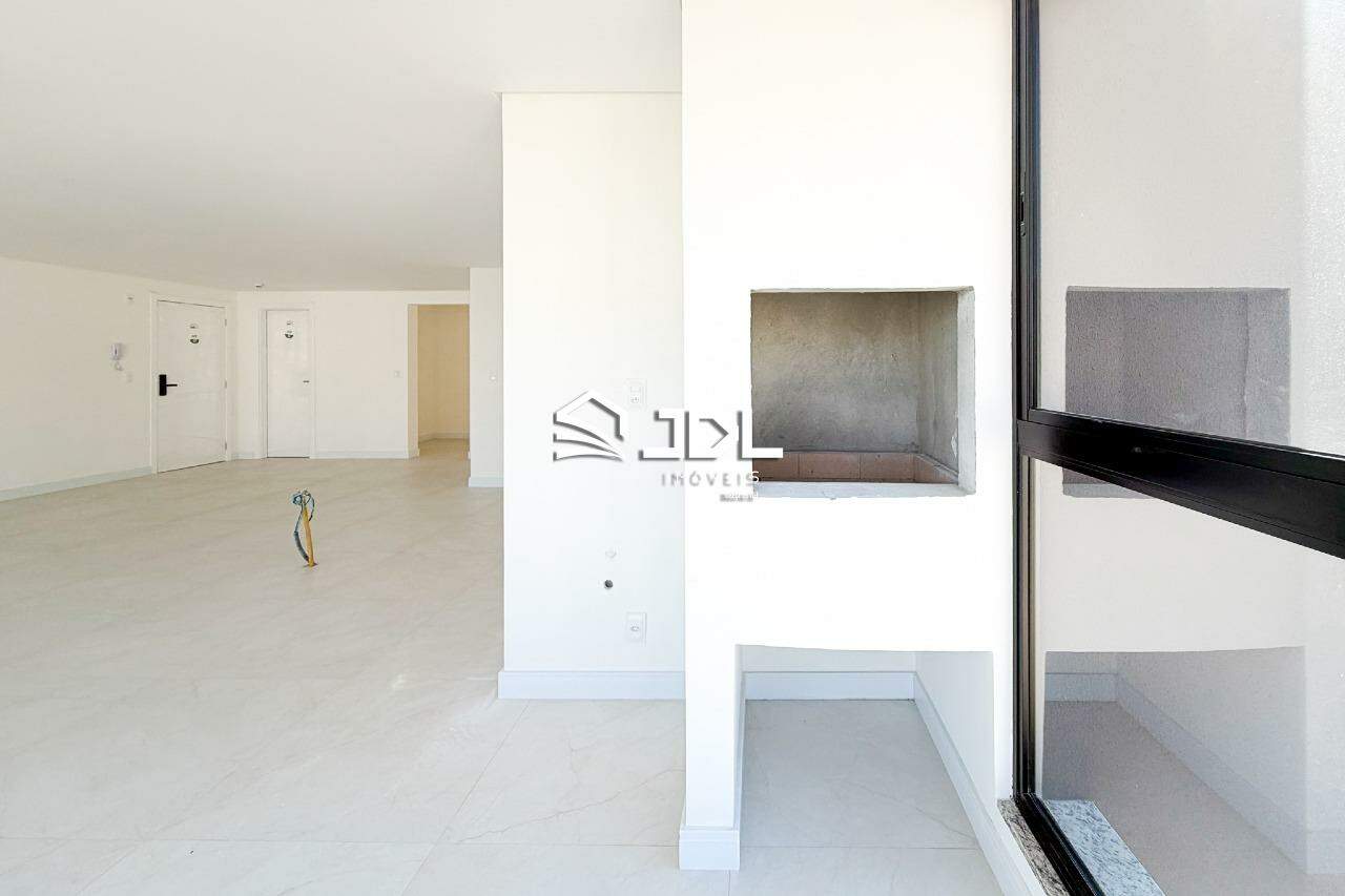 Apartamento à venda no bairro Vila Nova: 