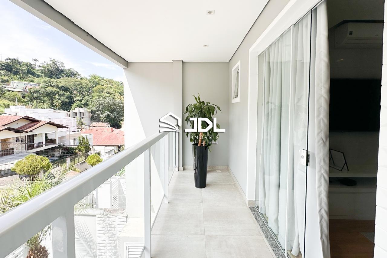 Casa à venda no bairro Escola Agrícola: 