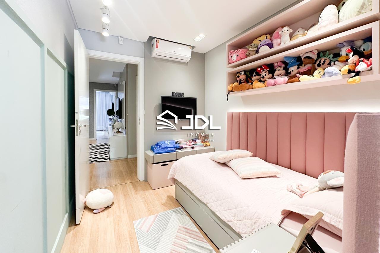 Casa à venda no bairro Escola Agrícola: 