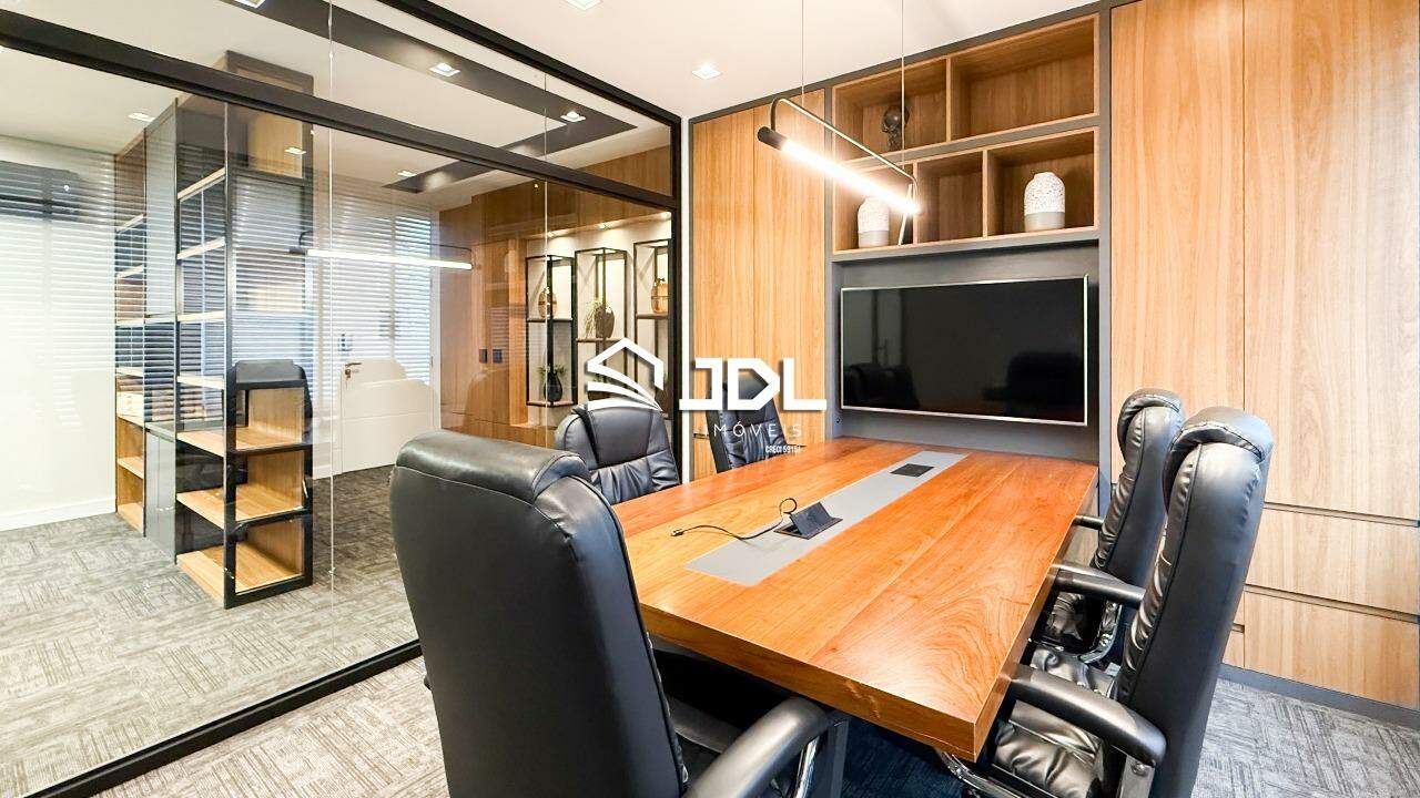 Sala à venda no bairro Centro: 