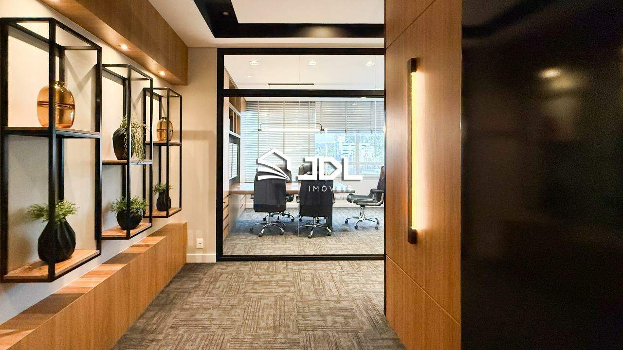 Sala à venda no bairro Centro: 