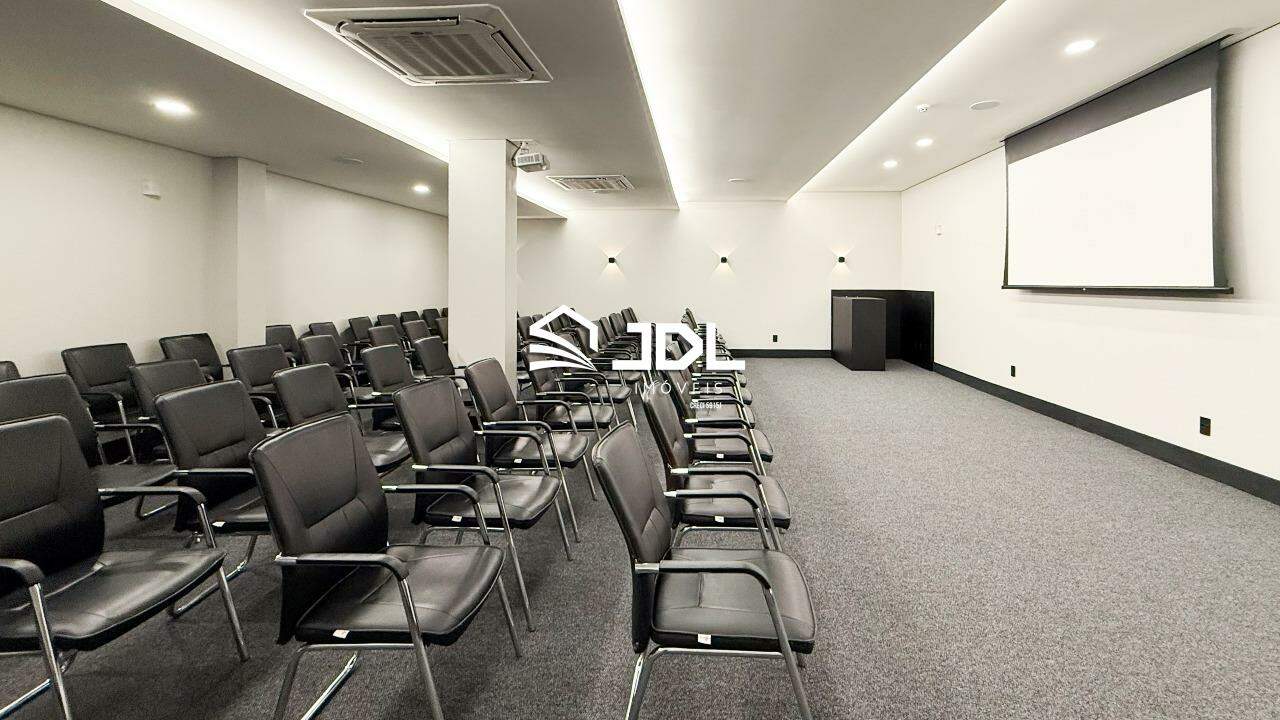 Sala à venda no bairro Centro: 