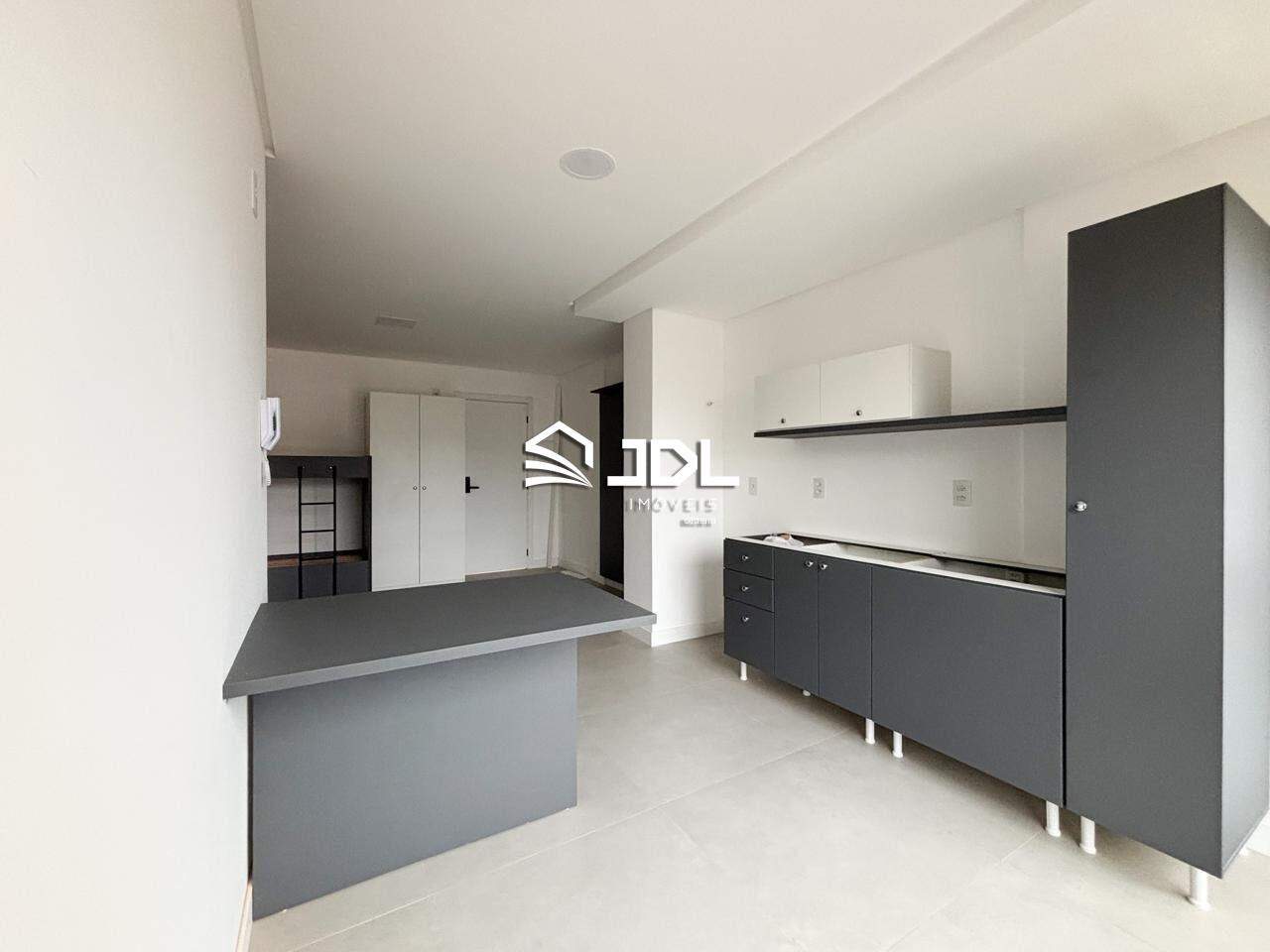 Apartamento à venda no bairro Centro: 