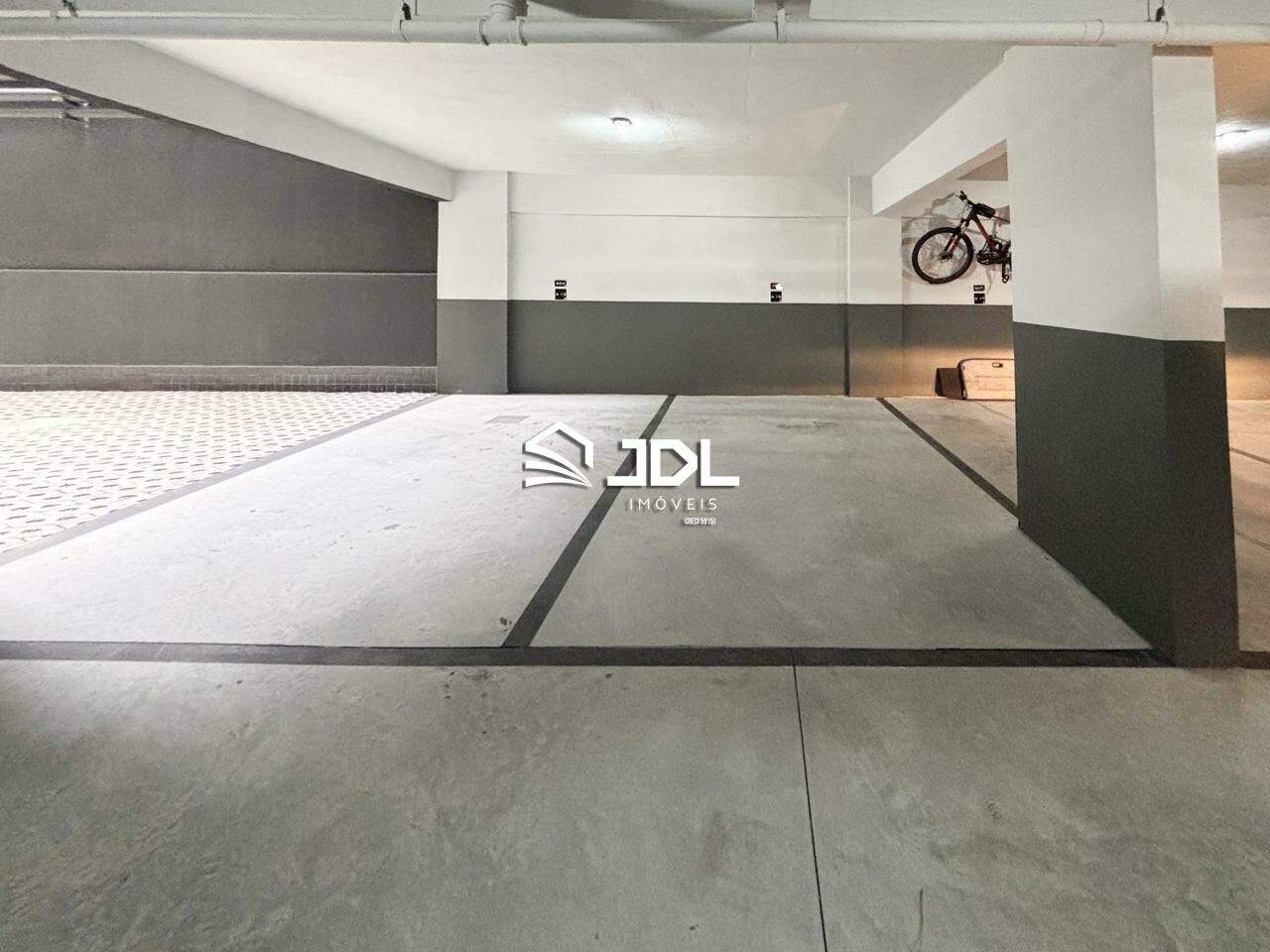 Apartamento à venda no bairro Centro: 