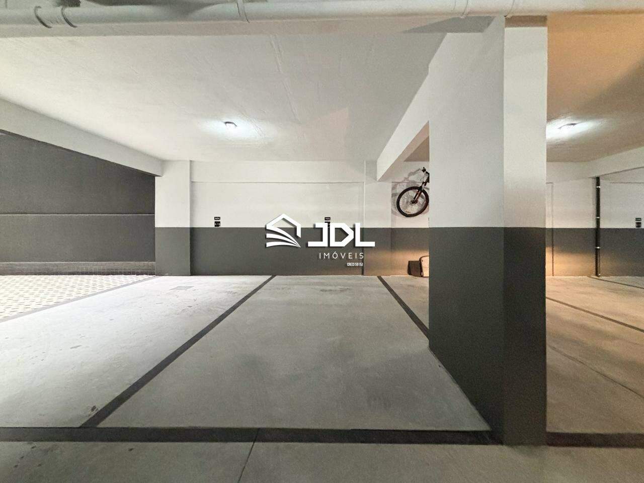 Apartamento à venda no bairro Centro: 