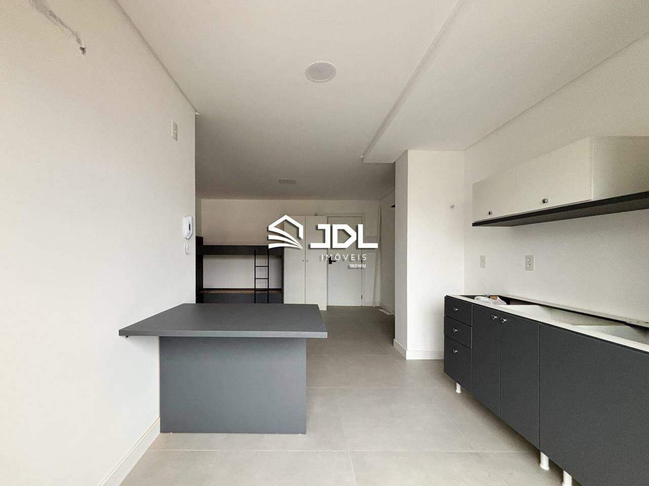 Apartamento à venda no bairro Centro: 