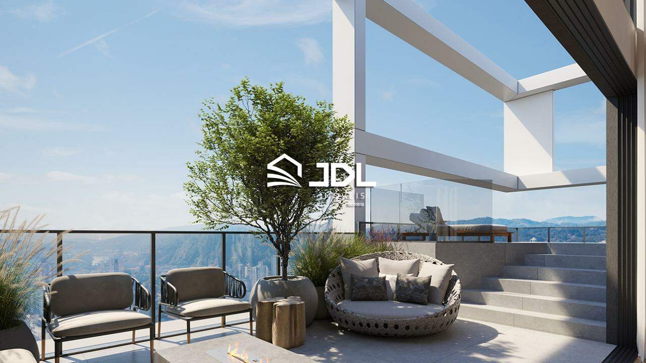 Cobertura à venda no bairro Centro: 