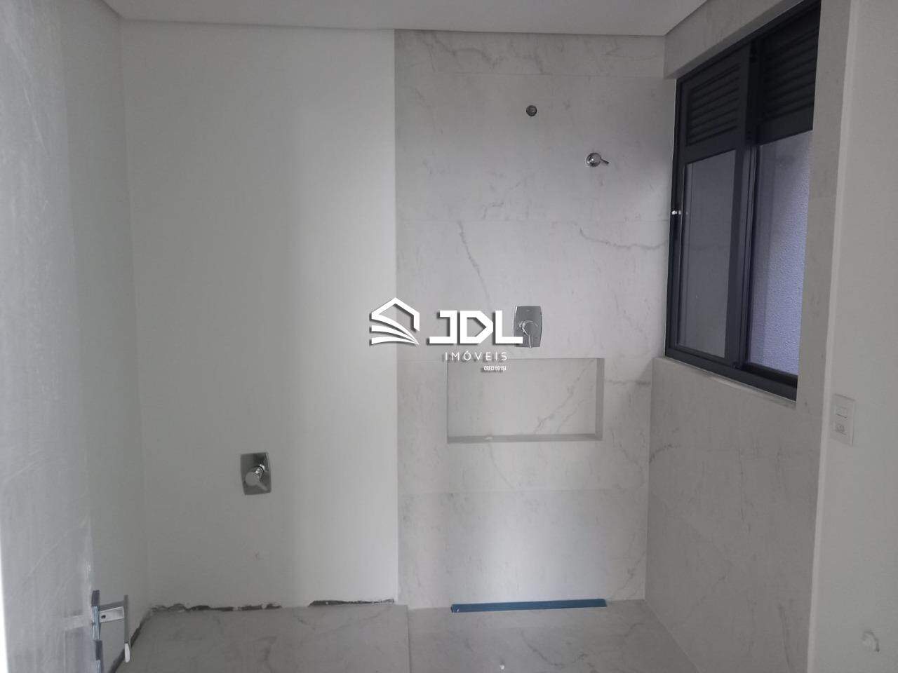 Cobertura à venda no bairro Velha: 