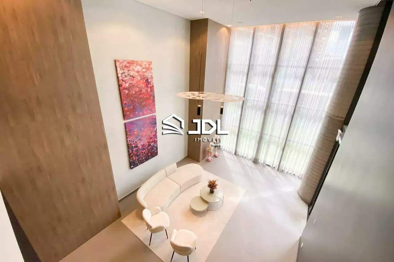 Cobertura à venda no bairro Velha: 