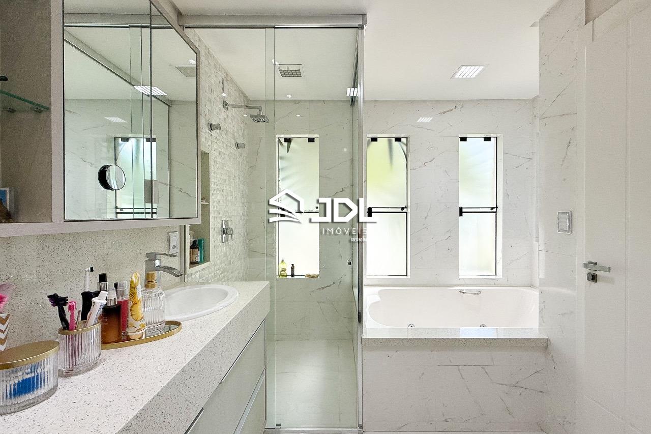 Casa à venda no bairro Itoupava Central: 