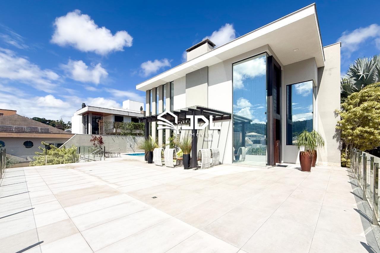 Casa à venda no bairro Itoupava Central: 