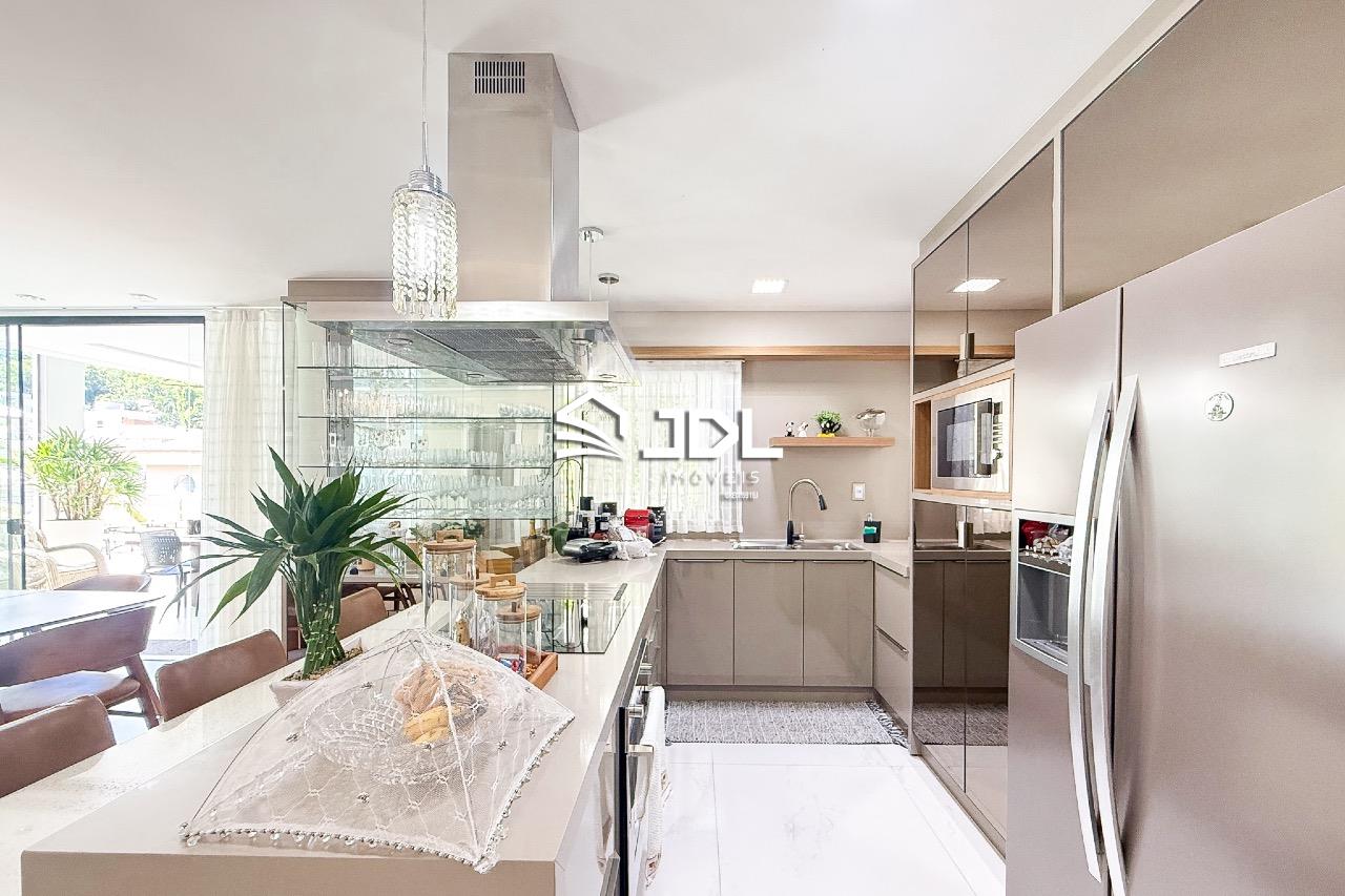 Casa à venda no bairro Itoupava Central: 