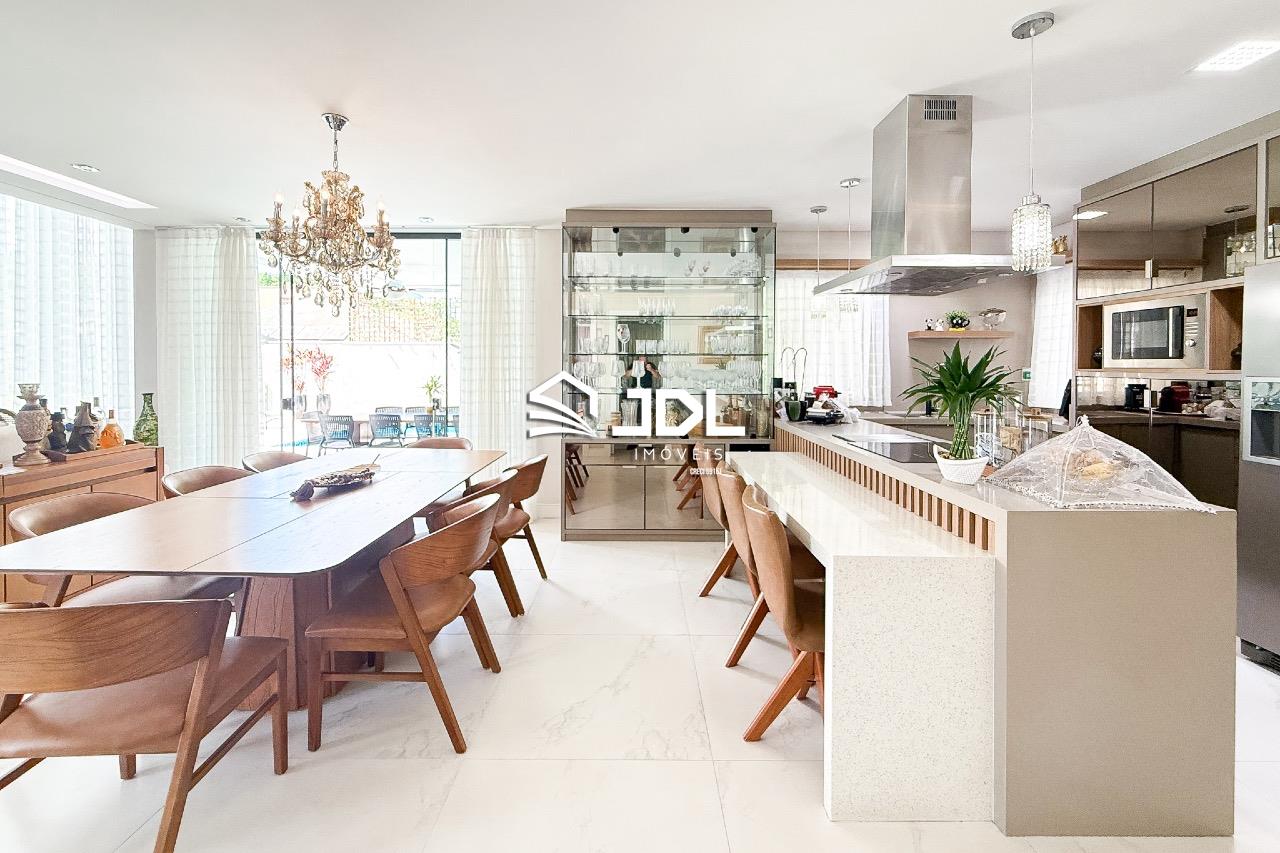 Casa à venda no bairro Itoupava Central: 