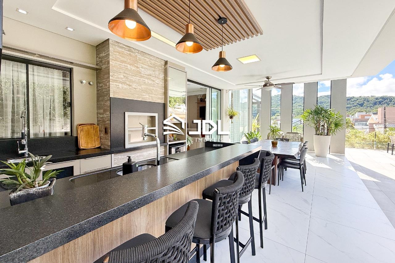 Casa à venda no bairro Itoupava Central: 