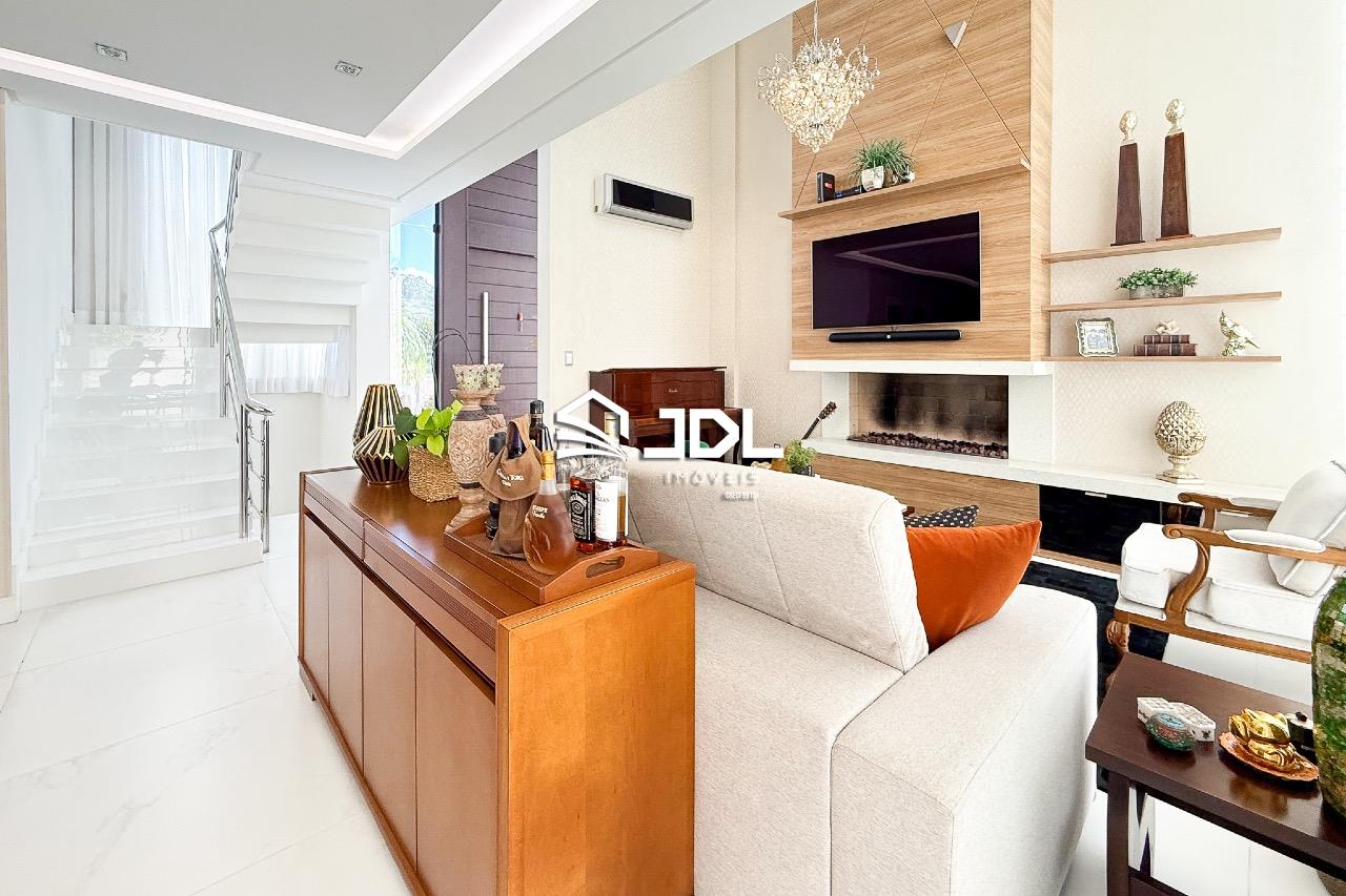 Casa à venda no bairro Itoupava Central: 