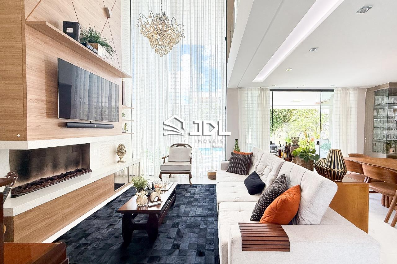 Casa à venda no bairro Itoupava Central: 