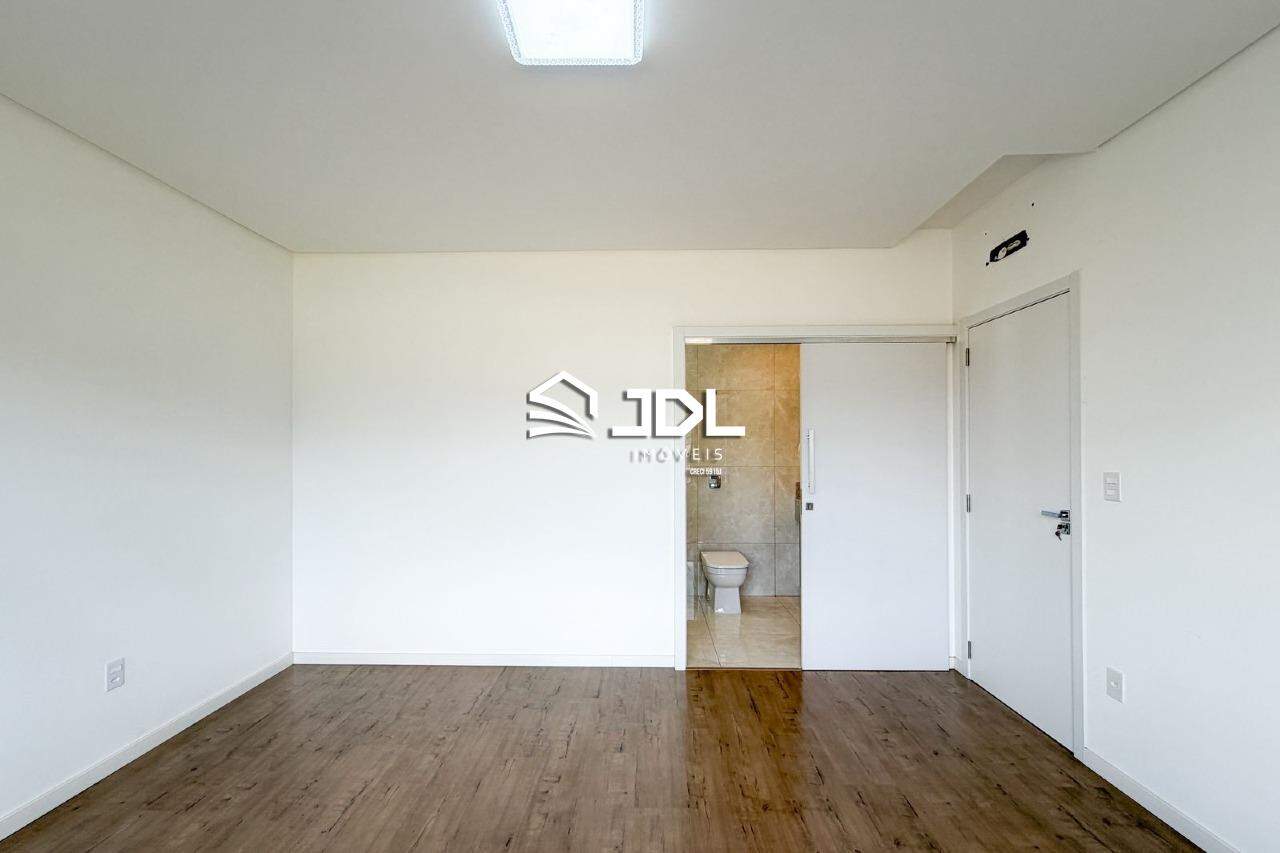 Casa à venda no bairro Ponta Aguda: 