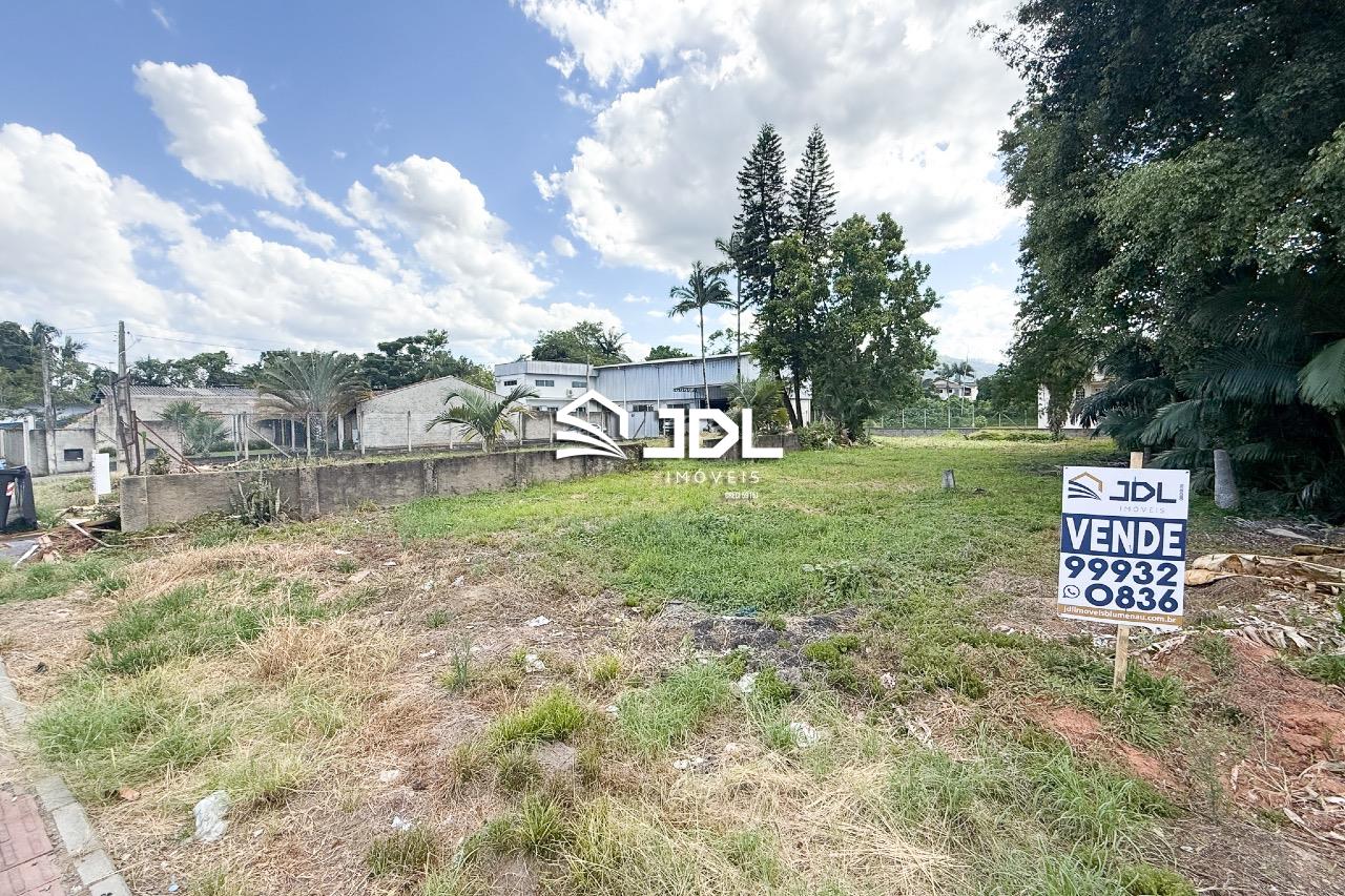 Terreno à venda no bairro Itoupava Central: 