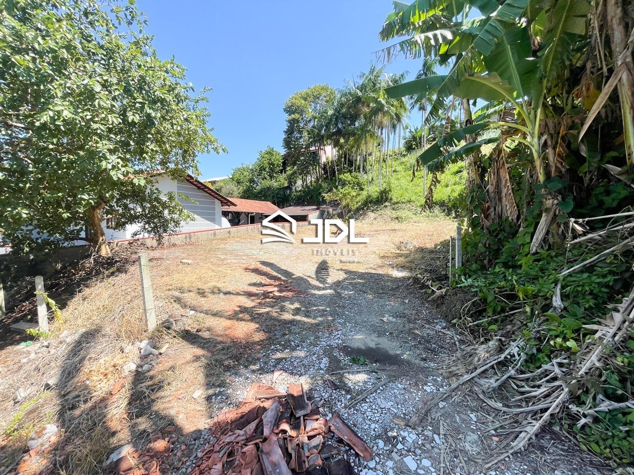 Terreno à venda no bairro Tribess: 