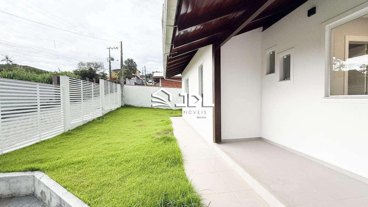 Excelente casa no bairro Água Verde! — foto 3