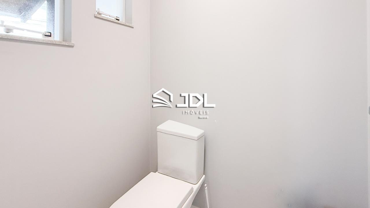 Casa à venda no bairro Água Verde: 