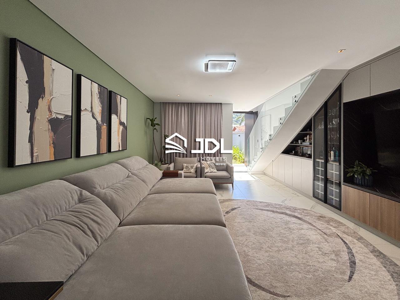 Casa à venda no bairro Água Verde: 