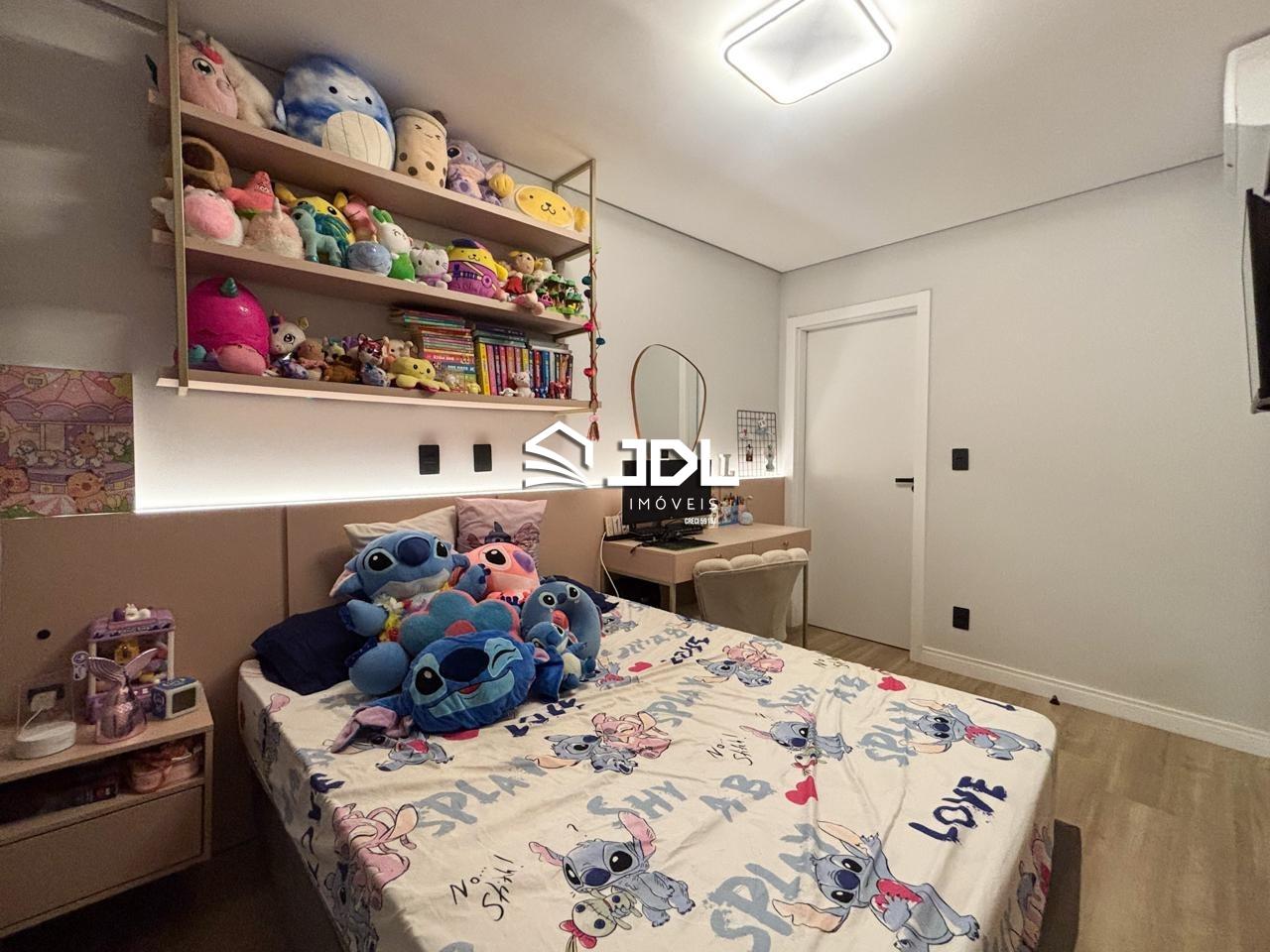 Casa à venda no bairro Água Verde: 