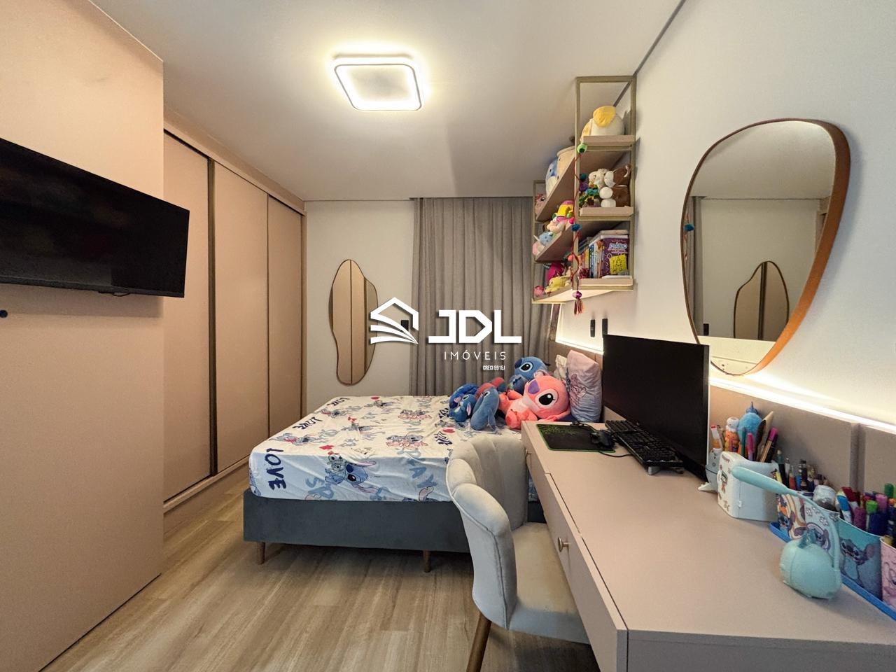 Casa à venda no bairro Água Verde: 