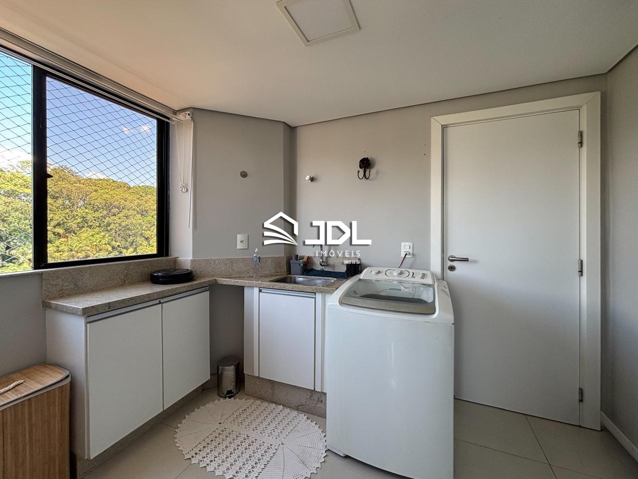 Apartamento à venda no bairro Vorstadt: 