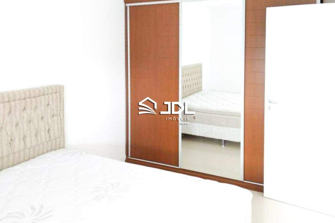 Apartamento à venda no bairro Vila Nova: 