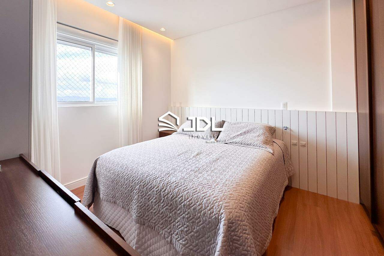 Apartamento à venda no bairro Escola Agrícola: 