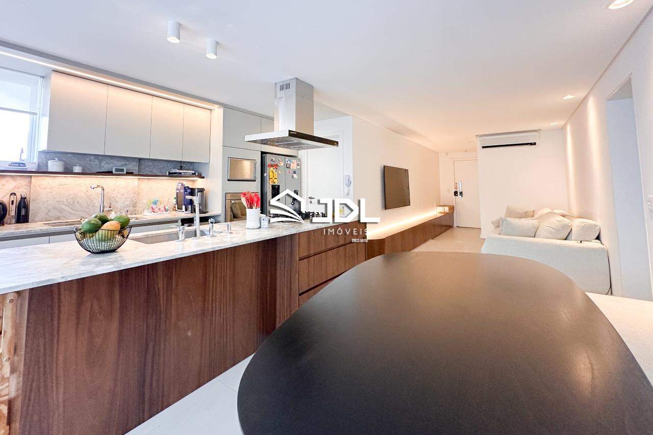 Apartamento à venda no bairro Escola Agrícola: 