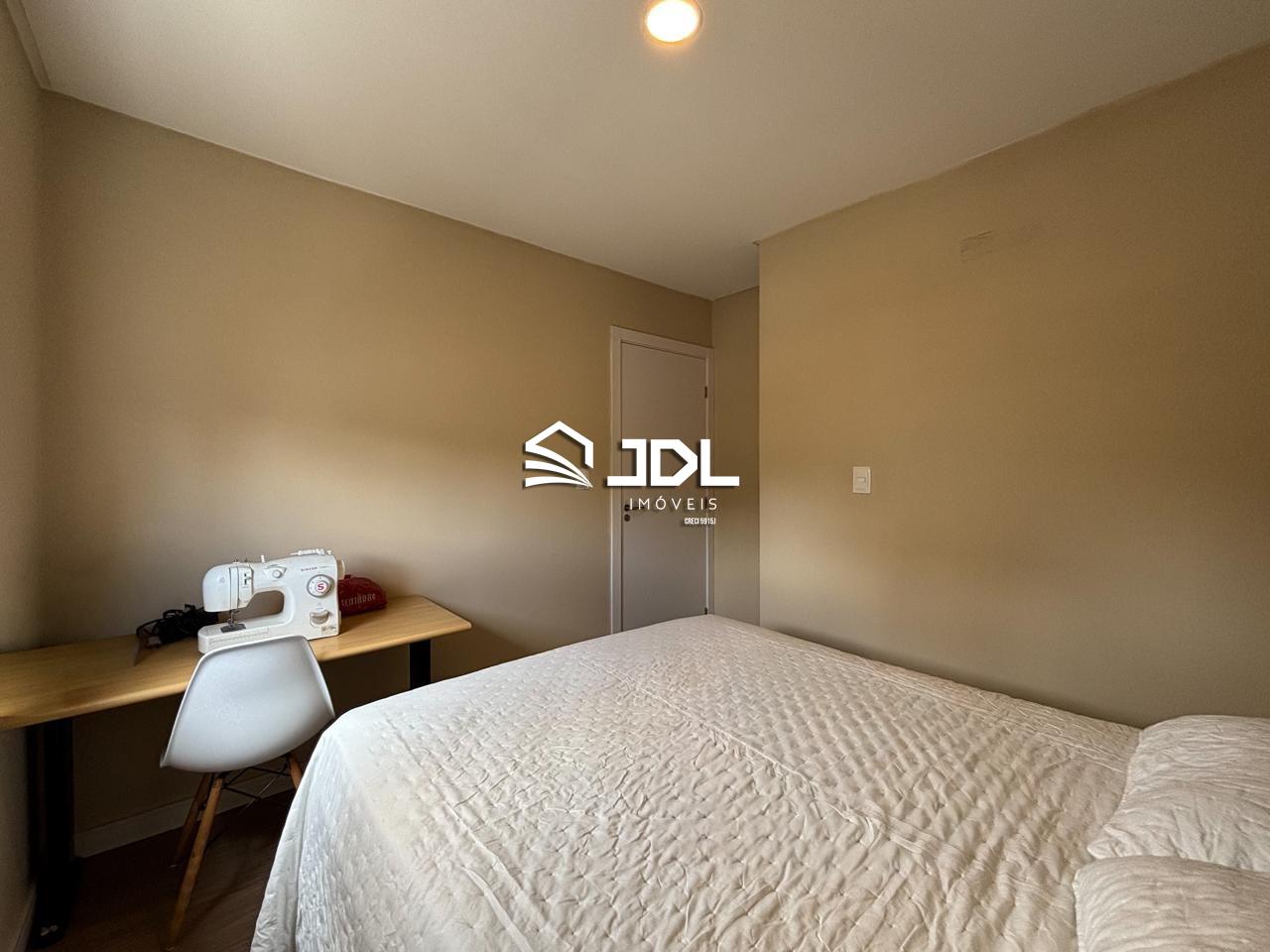 Apartamento à venda no bairro Água Verde: 