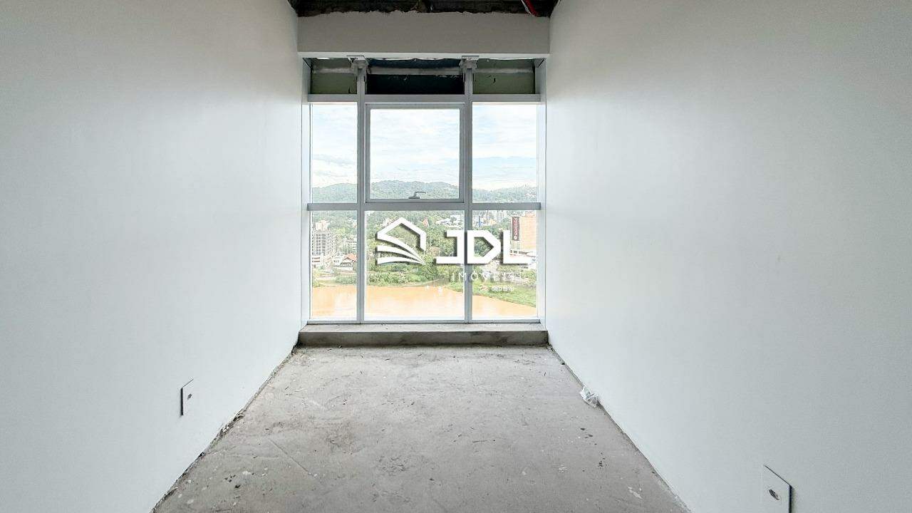 Apartamento à venda no bairro Ponta Aguda: