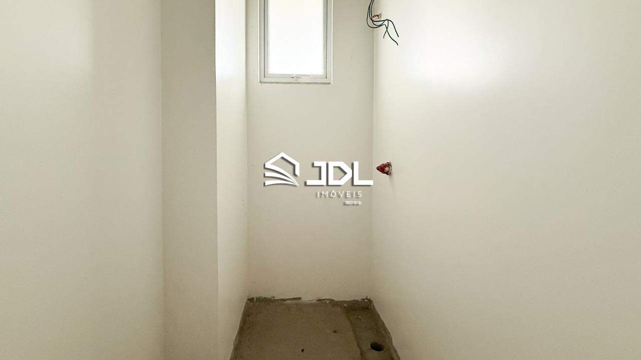 Apartamento à venda no bairro Ponta Aguda: