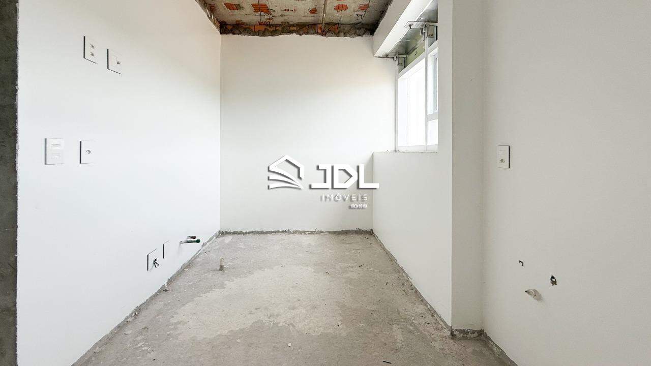 Apartamento à venda no bairro Ponta Aguda: