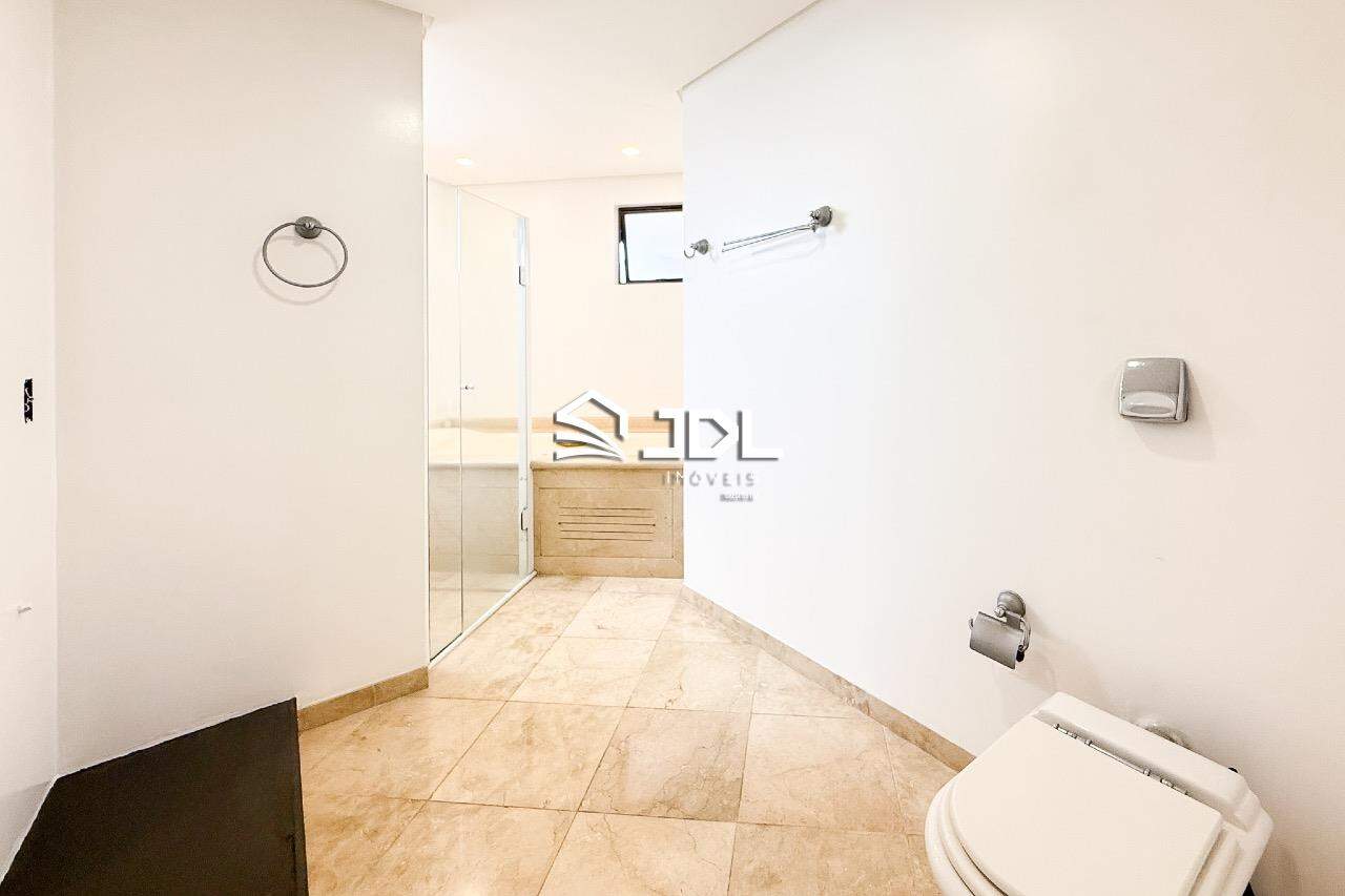 Apartamento à venda no bairro Ponta Aguda: 