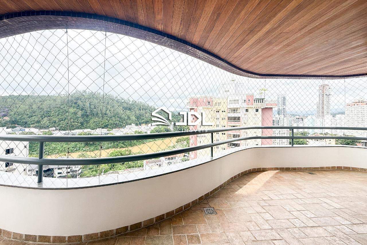 Apartamento à venda no bairro Ponta Aguda: 