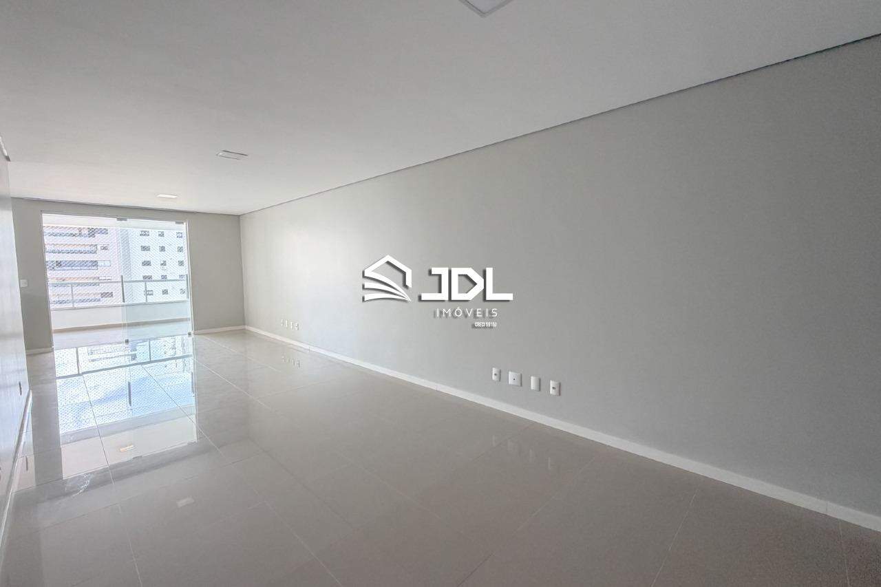 Apartamento à venda no bairro Jardim Blumenau: