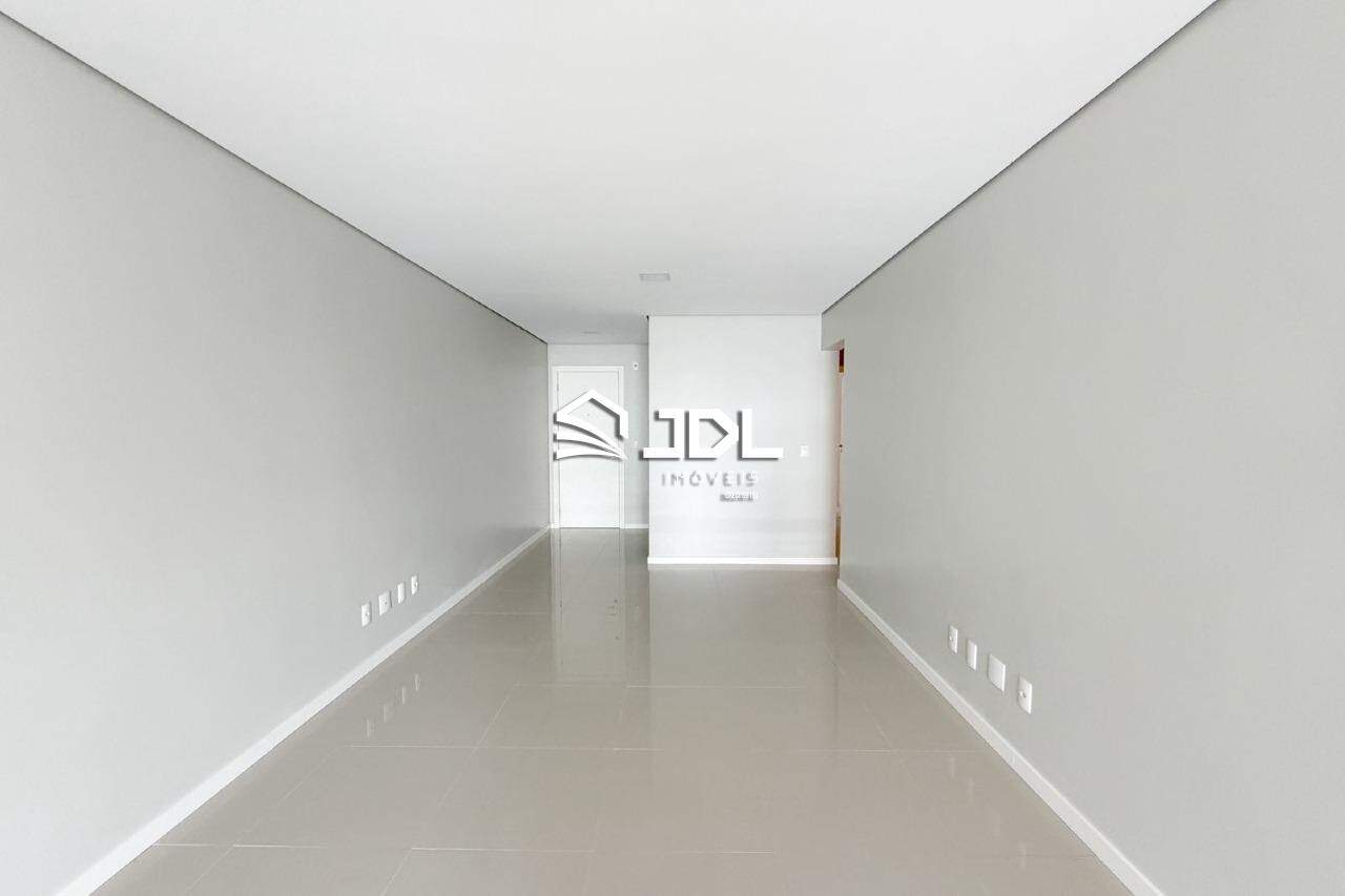 Apartamento à venda no bairro Jardim Blumenau: