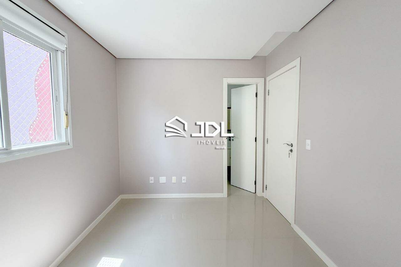 Apartamento à venda no bairro Jardim Blumenau: