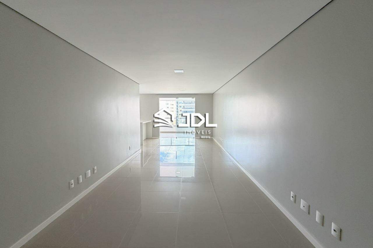 Apartamento à venda no bairro Jardim Blumenau: 